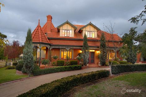 1 Villanova Ct, Park Orchards, VIC 3114