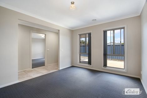 Property photo of 2/4 Hill Street Wodonga VIC 3690
