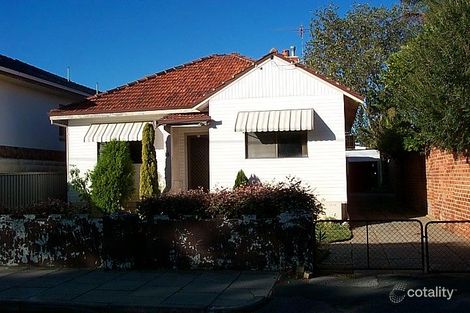 18 Trafford St, Beaconsfield, WA 6162