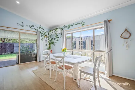 Property photo of 43 Palma Crescent Varsity Lakes QLD 4227