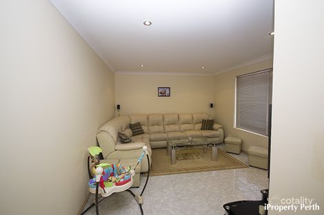 Property photo of 8 Wintersweet Ramble Mirrabooka WA 6061