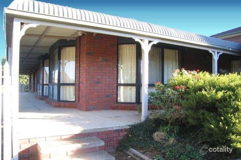 8 Mathoura Pl, Ballarat North, VIC 3350