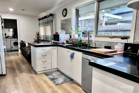 Property photo of 70 Columbia Drive Wheelers Hill VIC 3150