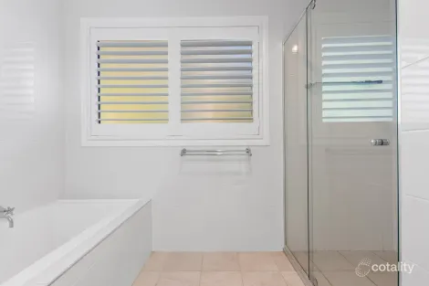 Property photo of 3/12 Queen Street Warners Bay NSW 2282