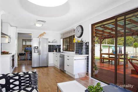 Property photo of 6 Seawind Terrace Berkeley Vale NSW 2261