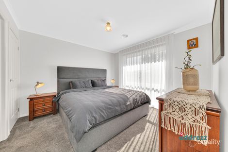 Property photo of 18 Grevillea Place Pakenham VIC 3810