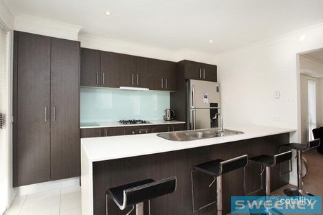 Property photo of 10 Regent Close Burnside Heights VIC 3023