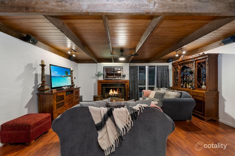 Property photo of 4 Cohuna Court Taylors Lakes VIC 3038