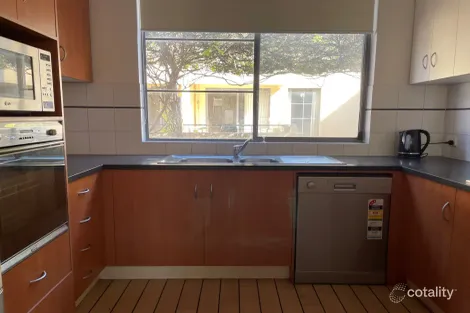 Property photo of 6 Oliver Court Adelaide SA 5000