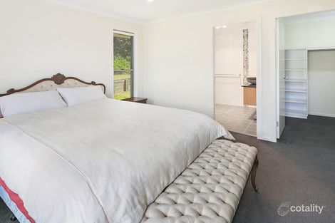 Property photo of 13 Suffolk Close Coffs Harbour NSW 2450
