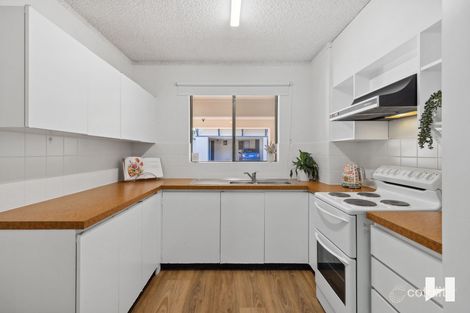 Property photo of 2/8 Lawrence Street Como WA 6152
