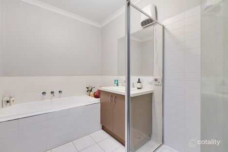 Property photo of 12/70 Sandhurst Boulevard Sandhurst VIC 3977