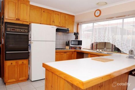 Property photo of 38 Cassowary Avenue Werribee VIC 3030