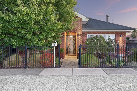 9 Surrey St, Ballarat Central, VIC 3350