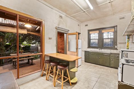 Property photo of 27 Mathoura Road Toorak VIC 3142