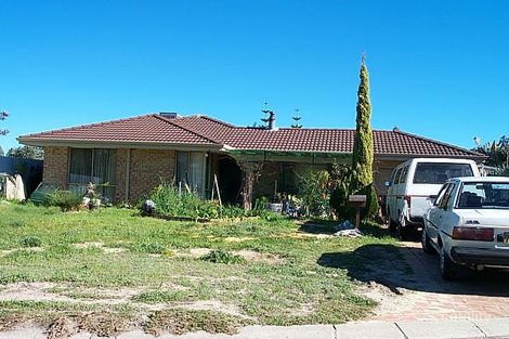 3 Raible Gr, Marangaroo, WA 6064