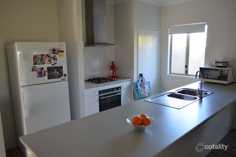 Property photo of 1 Lytham Lane Meadow Springs WA 6210