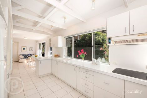 Property photo of 18 Firthshire Street Mansfield QLD 4122