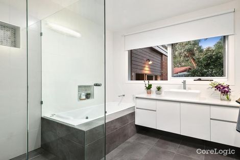 Property photo of 13 Allambie Drive Eltham VIC 3095