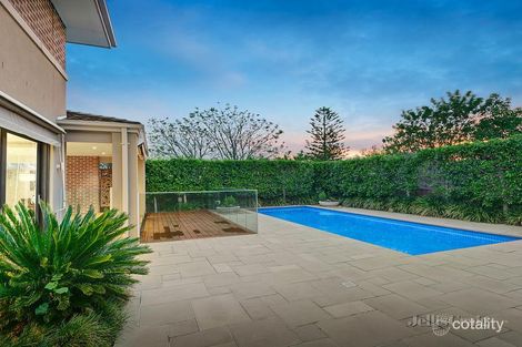 Property photo of 19 Sunhill Road Templestowe Lower VIC 3107
