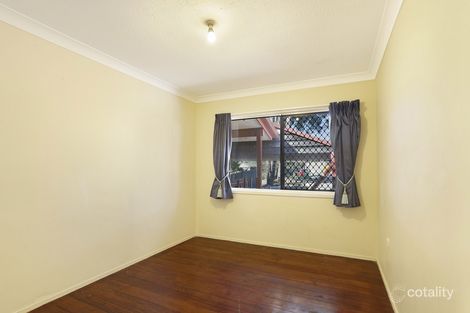 Property photo of 13 Jilpangi Crescent Ashmore QLD 4214