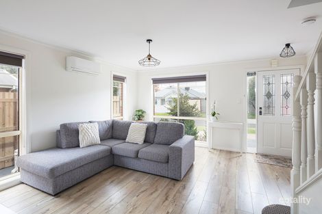 Property photo of 4 Argyle Street Reservoir VIC 3073