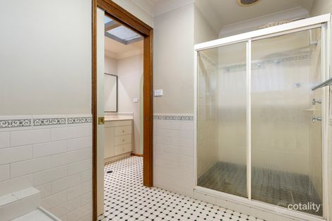 Property photo of 2/12 The Glen Berkeley Vale NSW 2261
