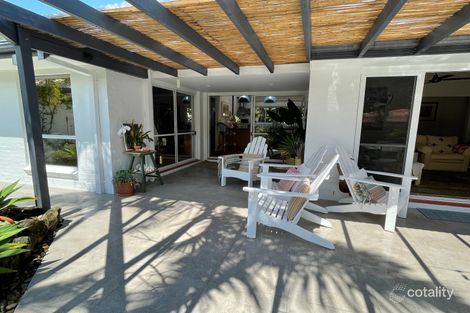 Property photo of 10 Nelson Court Benowa QLD 4217