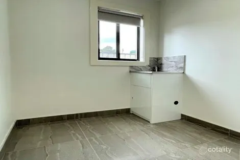 Property photo of 1/4 Remo Place Tullamarine VIC 3043