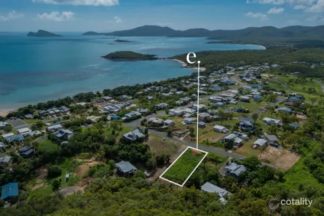 32 Roseric Cres, Hideaway Bay, QLD 4800