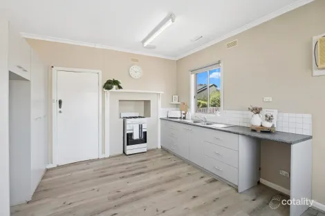 Property photo of 6 Silvester Street Cobden VIC 3266