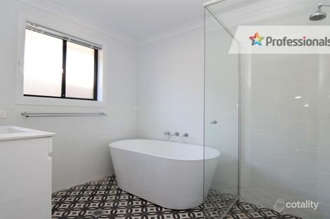 Property photo of 17 Maxwell Drive Eglinton NSW 2795
