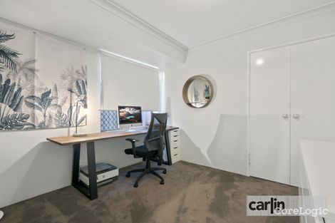 Property photo of 5 Poinsettia Grove South Lake WA 6164