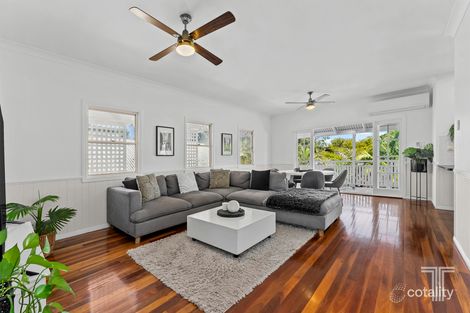 Property photo of 17 Longfellow Street Norman Park QLD 4170