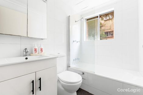 Property photo of 2/13 Lismore Avenue Dee Why NSW 2099