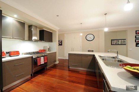 Property photo of 25 Hasluck Gardens Point Cook VIC 3030