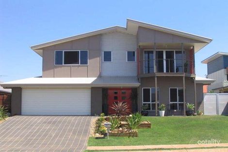 10 David Pl, Manly West, QLD 4179
