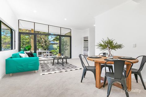 Property photo of 2/120 Central Avenue Indooroopilly QLD 4068