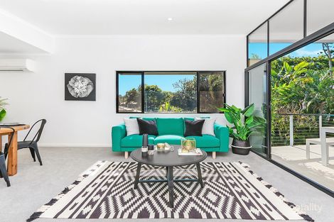 Property photo of 2/120 Central Avenue Indooroopilly QLD 4068