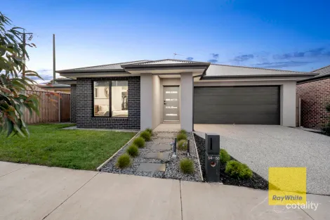 54-56 Kennard Gr, Charlemont, VIC 3217