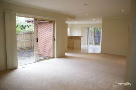 Property photo of 2/4 Beverley Grove Mount Waverley VIC 3149