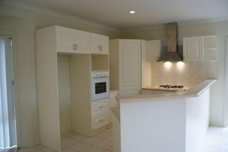Property photo of 2/4 Beverley Grove Mount Waverley VIC 3149