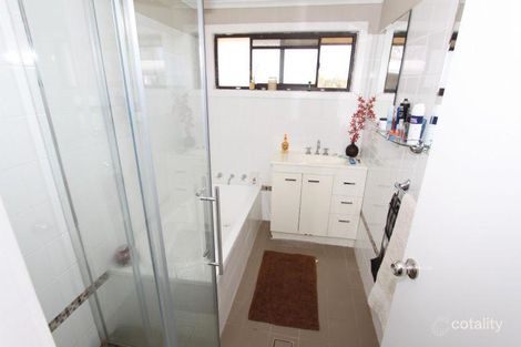 Property photo of 10 Wiradjuri Crescent Wagga Wagga NSW 2650