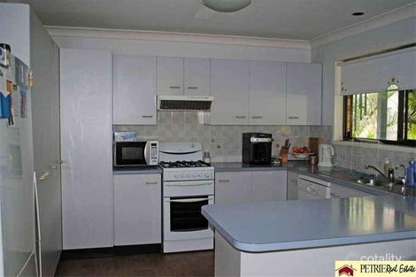 Property photo of 9 Kuring-Gai Chase Petrie QLD 4502