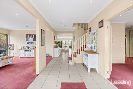 Property photo of 10 Westall Close Sunbury VIC 3429