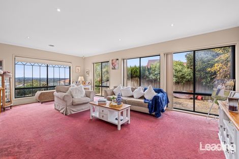 Property photo of 10 Westall Close Sunbury VIC 3429
