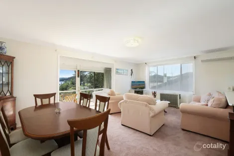 Property photo of 34 The Corso Saratoga NSW 2251