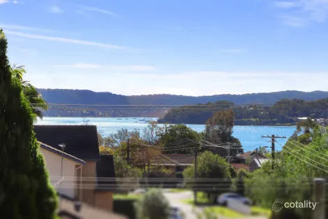 Property photo of 34 The Corso Saratoga NSW 2251