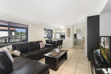Property photo of 1/37 Indooroopilly Road Taringa QLD 4068