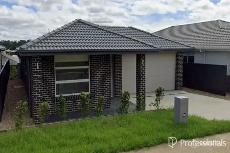 Property photo of 12 Walter Street Thirlmere NSW 2572